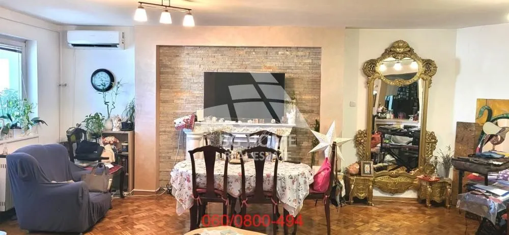 Prodaja, trosoban stan, 135m², Novi Beograd Sve Podlokacije, Beograd