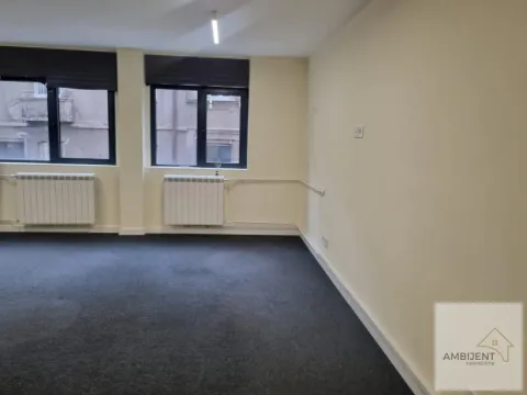 Rent, office space, 212m², Tašmajdan, Palilula Sve Podlokacije - image 8