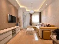 Prodaja, dvosoban stan, 75m², City Kvart, Podgorica - image 2