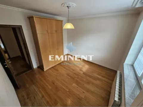 Izdavanje, četvorosoban stan, 115m², Savski Venac, Beograd - image 10