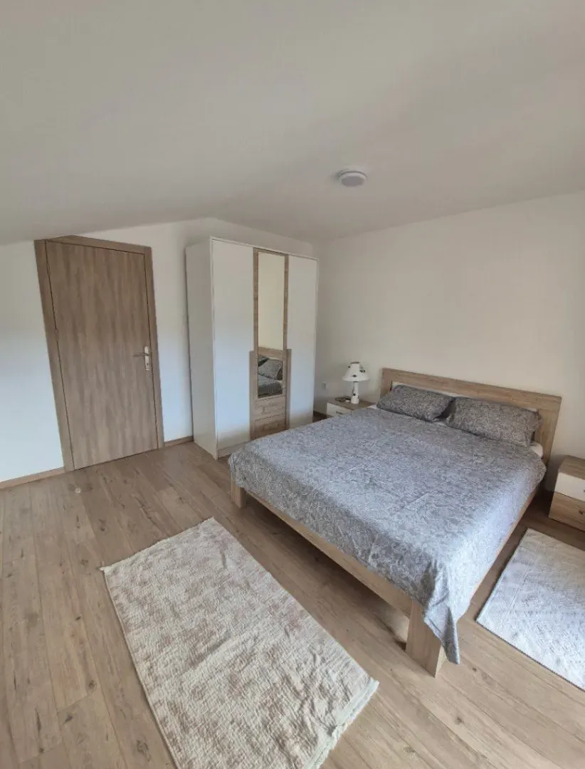 Izdavanje, jednosoban stan, 50m², Gomila, Herceg Novi