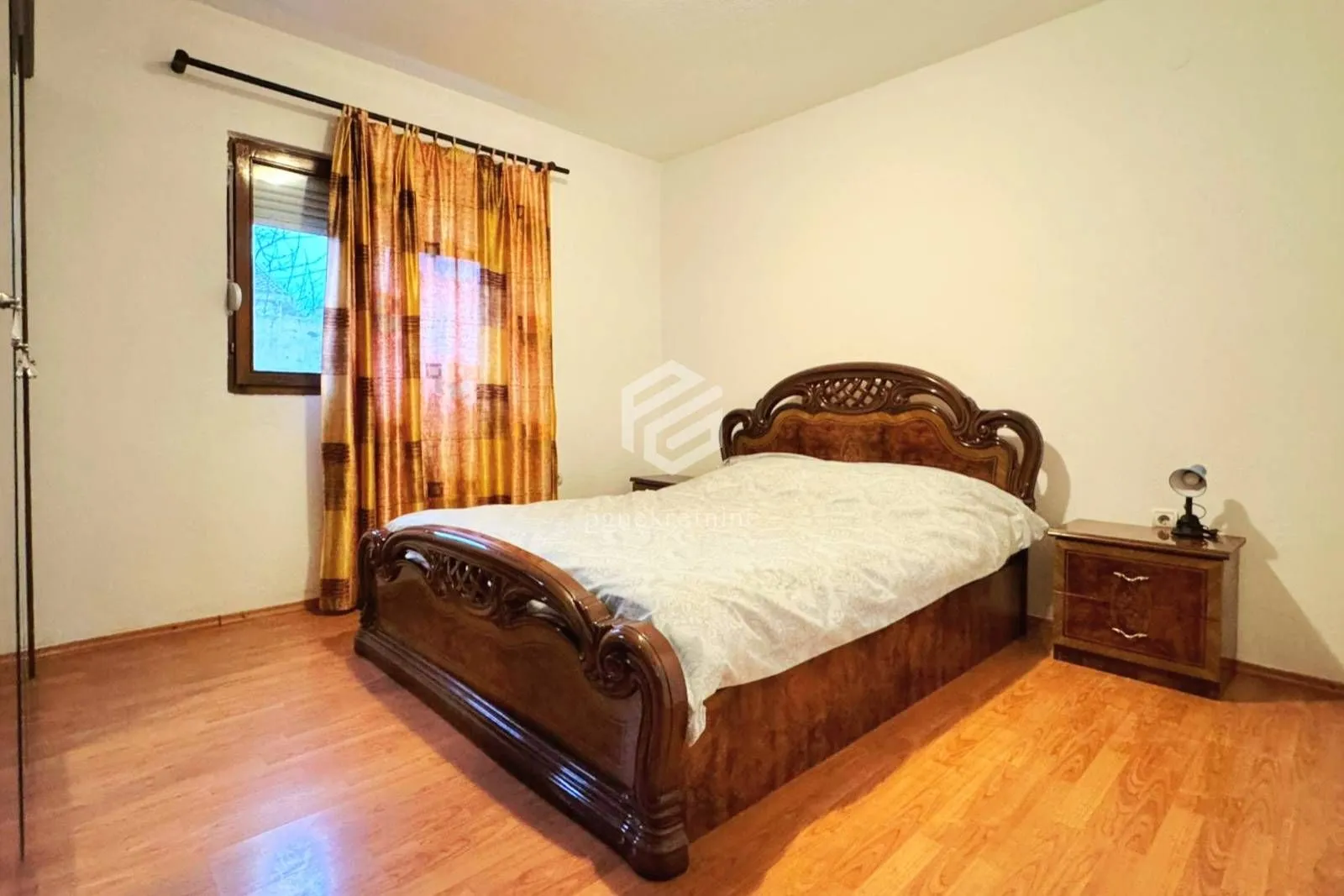 Izdavanje, trosoban stan, 110m², Masline, Podgorica