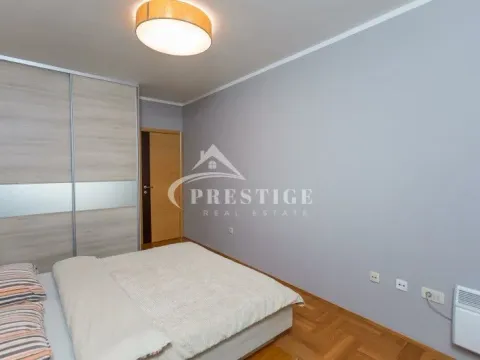 Izdavanje, jednosoban stan, 53m², Pobrežje, Podgorica - image 8