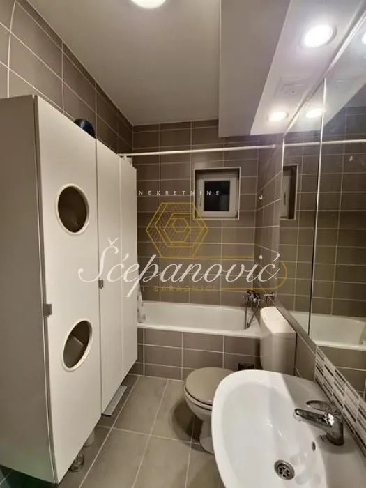 Prodaja, trosoban stan, 62m², Telep južni, Novi Sad Sve Podlokacije