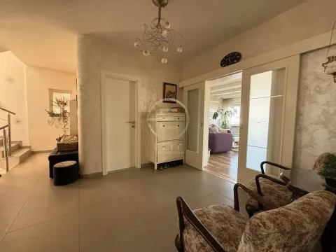 Sale, house, 273m², Petrovaradin, Novi Sad - image 17