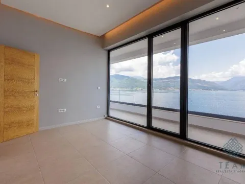 Prodaja, kuća, 315m², Krašići, Tivat - image 7