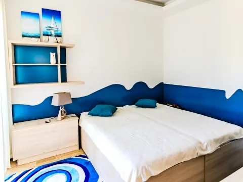 Sale, three bedroom apartment, 268m², Kostanjica, Kotor - image 10