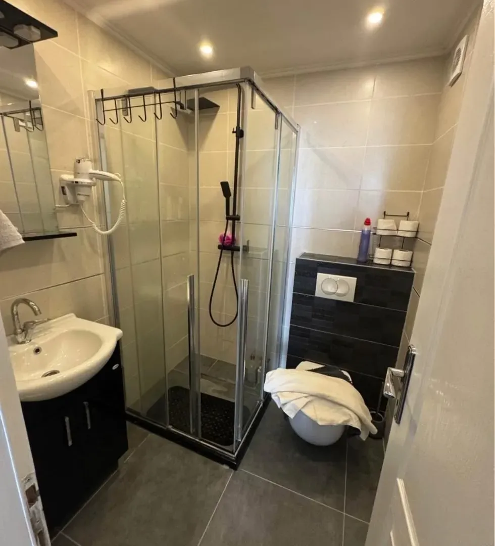 Sale, two bedroom apartment, 76m², Pržno, Budva