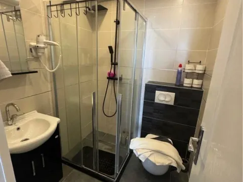 Sale, two bedroom apartment, 76m², Pržno, Budva - image 11