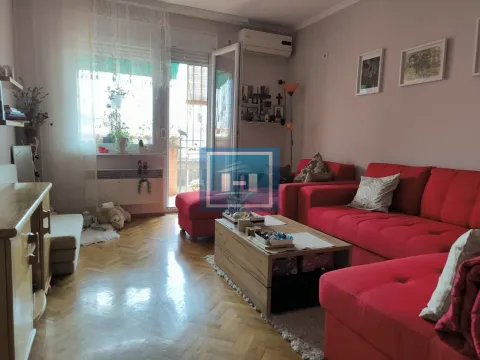 Prodaja, dvosoban stan, 54m², Centar, Ćuprija - image 2