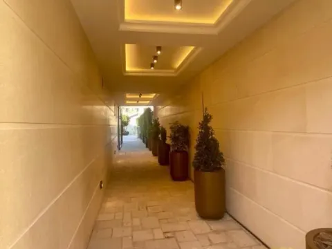 Izdavanje, poslovni prostor, 115m², Slavija, Vračar Sve Podlokacije - image 9