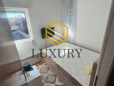 Izdavanje, jednosoban stan, 38m², Stari Aerodrom, Podgorica - image 3