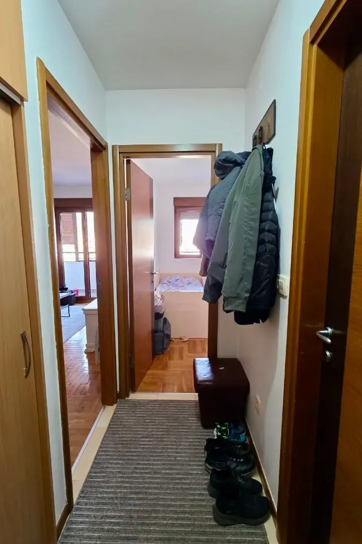 Prodaja, jednosoban stan, 45m², Stari Aerodrom, Podgorica
