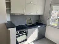 Izdavanje, dvosoban stan, 100m², Tološi, Podgorica - image 5