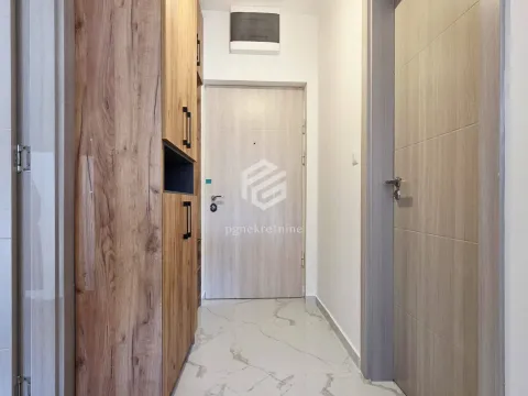 Rent, one bedroom apartment, 40m², Zabjelo, Podgorica - image 11