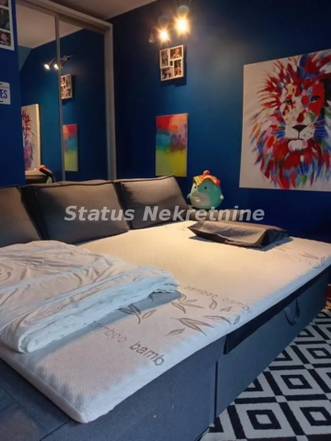 Prodaja, četvorosoban stan, 96m², Grbavica, Novi Sad Sve Podlokacije