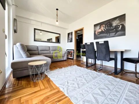 Prodaja, dvosoban stan, 76m², Zabjelo, Podgorica