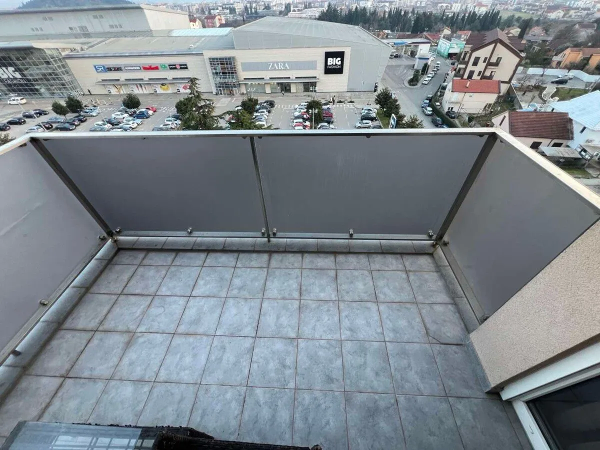 Izdavanje, trosoban stan, 107m², City Kvart, Podgorica
