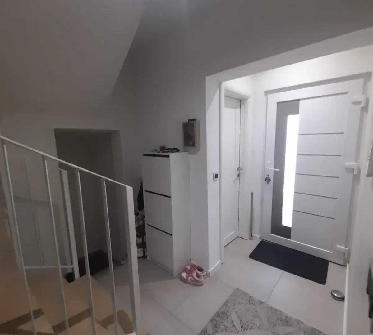 Sale, house, 147m², Stari Aerodrom, Podgorica