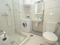 Izdavanje, dvosoban stan, 83m², Centar, Tivat - image 9