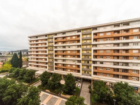 Rent, apartment, 70m², Central Point, Podgorica - image 13