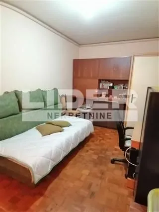 Prodaja, dvosoban stan, 65m², Novi Beograd Blok 63, Novi Beograd Sve Podlokacije