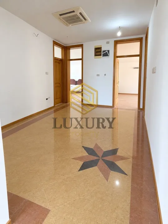 Rent, office space, 140m², Dalmatinska ulica, Podgorica