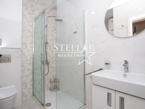 Izdavanje, dvosoban stan, 69m², Central Point, Podgorica - image 9