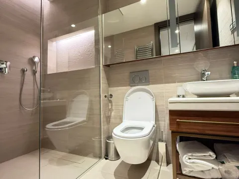 Sale, one bedroom apartment, 70m², Herceg Novi, Crna Gora - image 19