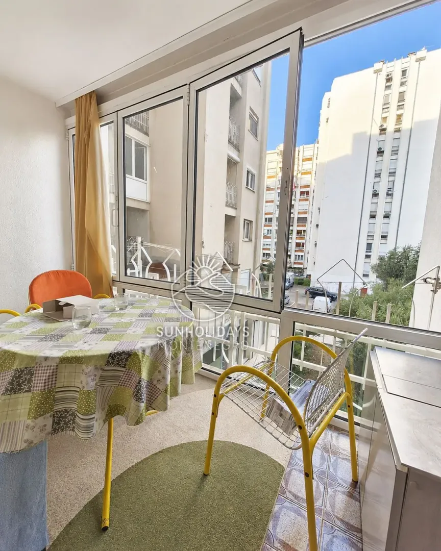 Sale, one bedroom apartment, 60m², Centar, Bar