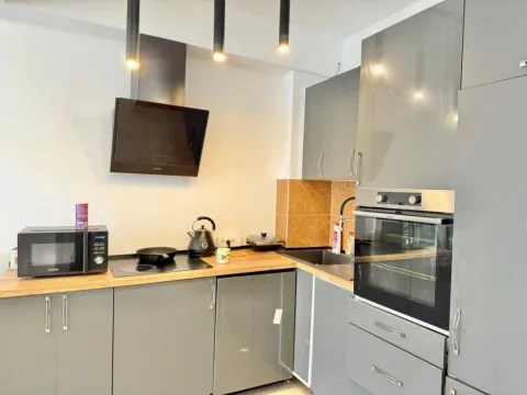 Sale, one bedroom apartment, 46m², Podkošljun, Budva - image 5