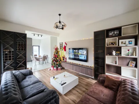 Sale, three bedroom apartment, 80m², Zabjelo, Podgorica - image 1