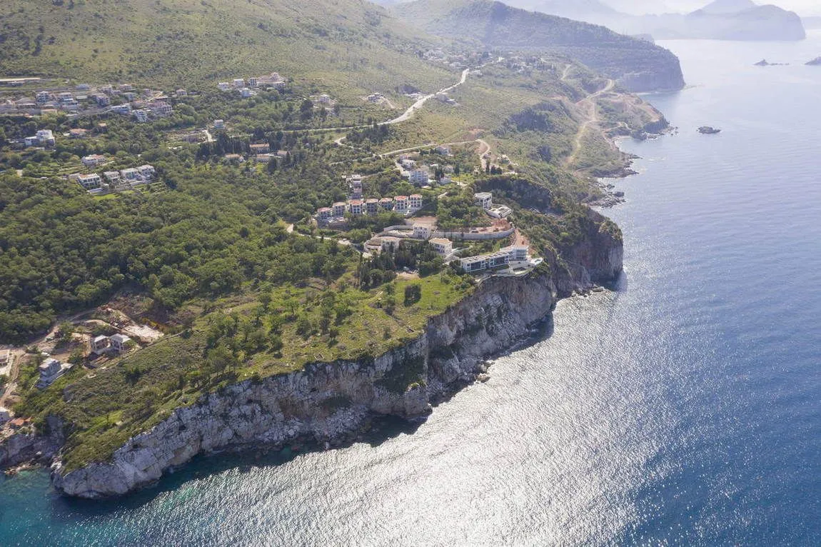 Prodaja, plac, 2100m², Skočiđevojka, Budva
