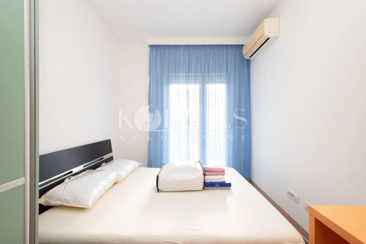 Izdavanje, dvosoban stan, 75m², City Kvart, Podgorica