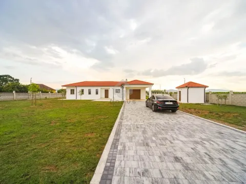 Rent, house, 100m², Zeta, Podgorica - image 2