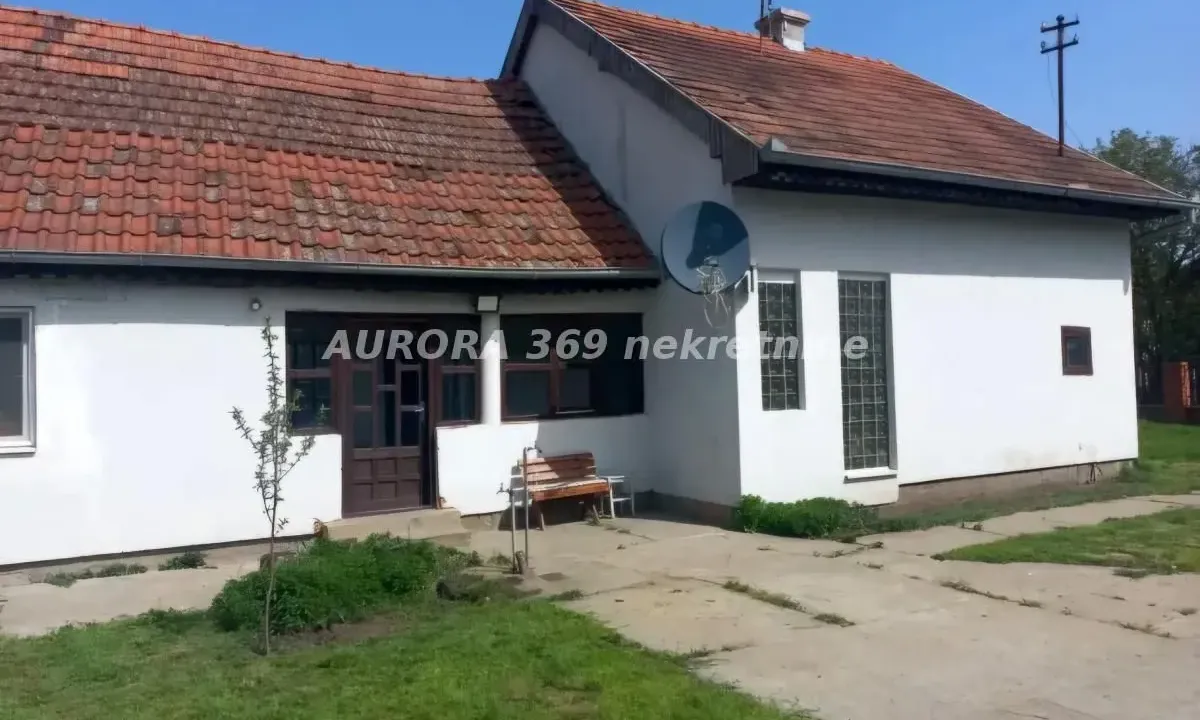 Sale, house, 67m², Kisač, Novi Sad Sve Podlokacije
