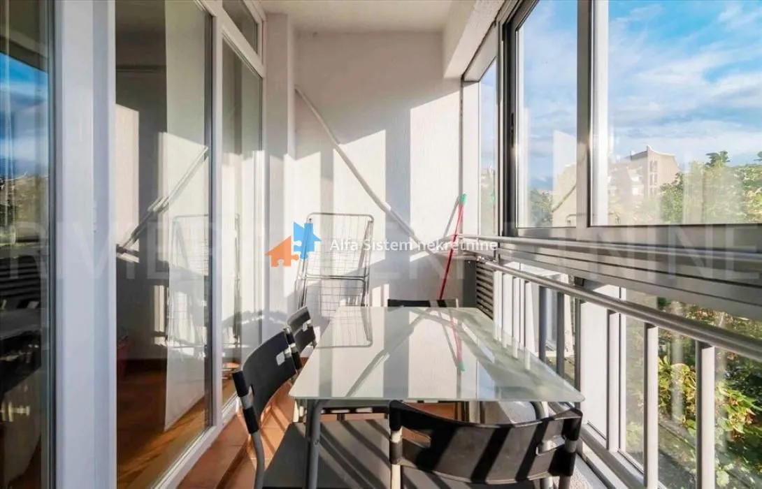 Rent, two bedroom apartment, 66m², Novi Beograd Sve Podlokacije, Beograd