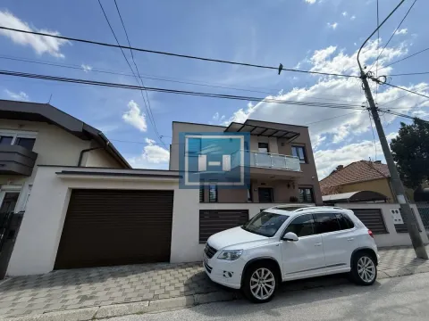 Sale, house, 240m², Centar, Jagodina - image 94