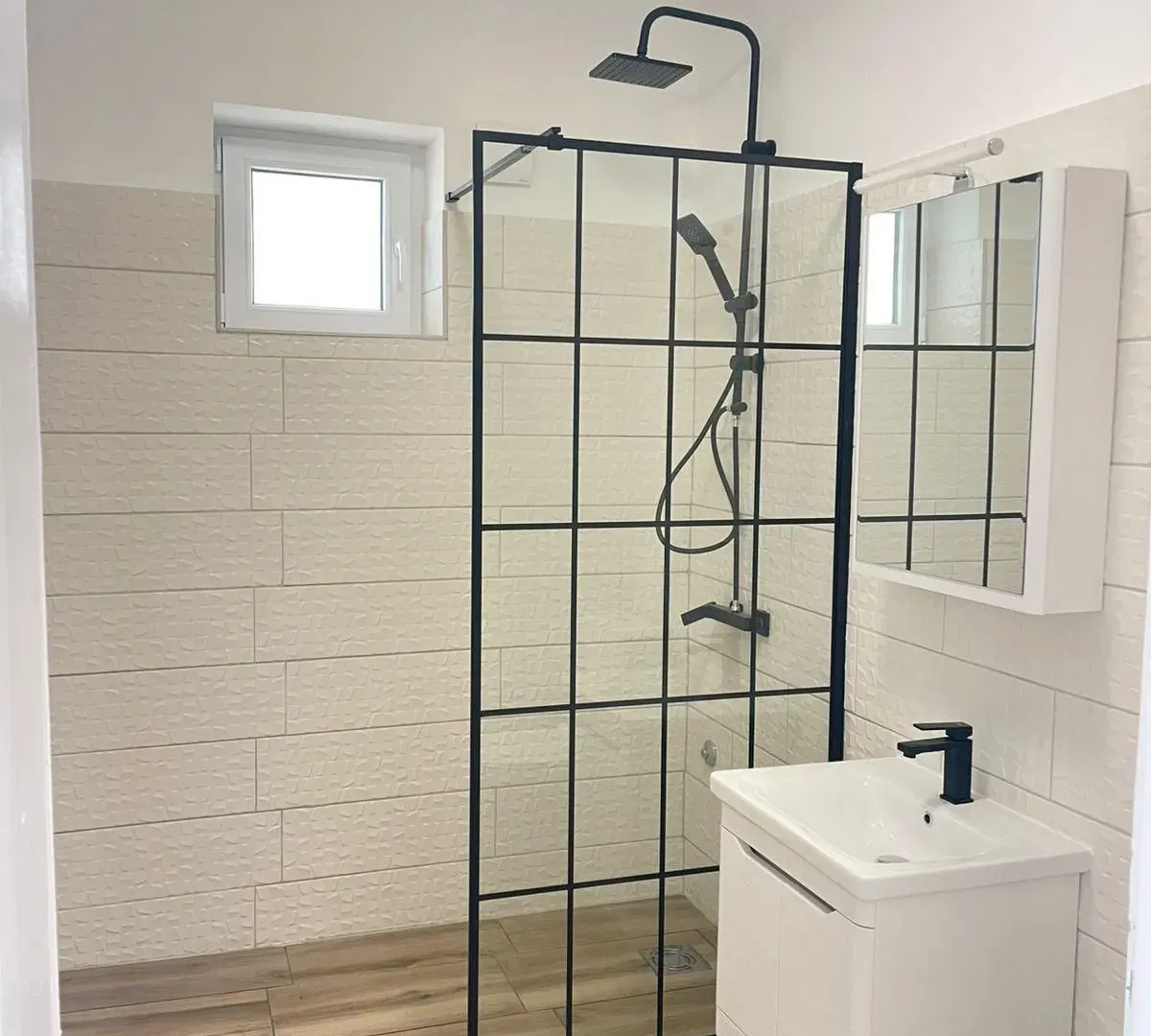 Prodaja, kuća, 118m², Dumidran, Tivat