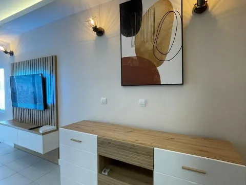 Izdavanje, garsonjera, 40m², Sveti Stefan, Budva - image 23