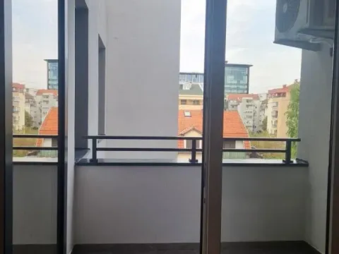 Izdavanje, jednosoban stan, 39m², Bulevar Oslobodjenja, Novi Sad Sve Podlokacije - image 7