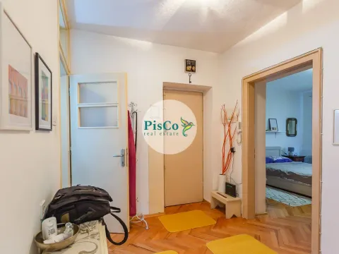 Izdavanje, jednosoban stan, 76m², Centar, Podgorica - image 2