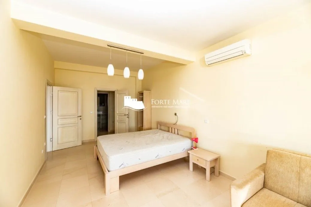 Prodaja, dvosoban stan, 104m², Topla, Herceg Novi