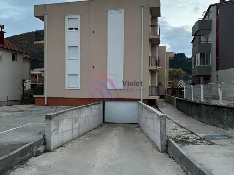 Prodaja, dvosoban stan, 64m², Cetinje, Crna Gora - image 16
