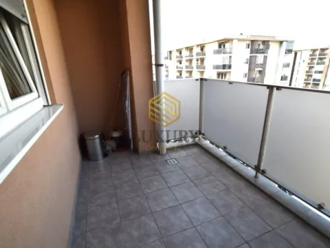 Izdavanje, jednosoban stan, 46m², City Kvart, Podgorica - image 11