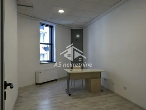 Rent, office space, 180m², Stari Grad, Beograd - image 19