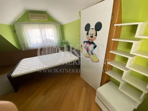 Izdavanje, stan, 200m², Vračar Sve Podlokacije, Beograd - image 15