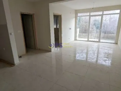 Prodaja, kuća, 277m², Bar, Crna Gora - image 9