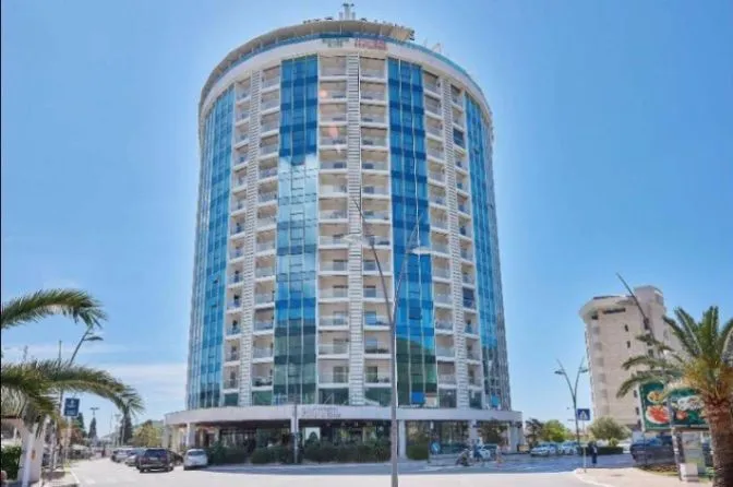 Izdavanje, jednosoban stan, 63m², Budva, Crna Gora