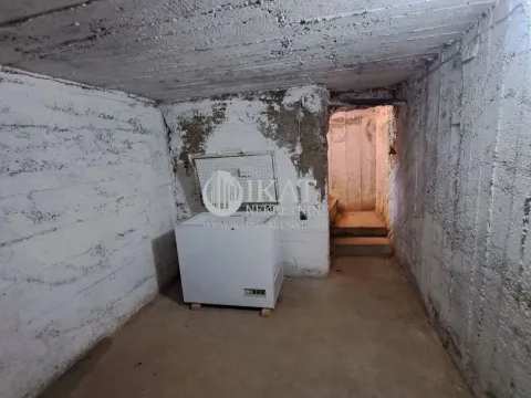 Prodaja, kuća, 174m², Krčedin, Inđija - image 12